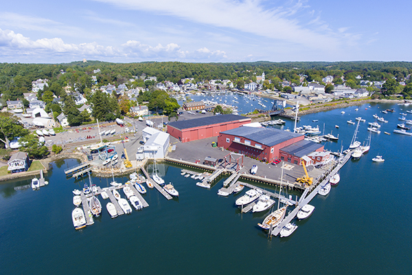 waterfront homes for sale in massachusetts